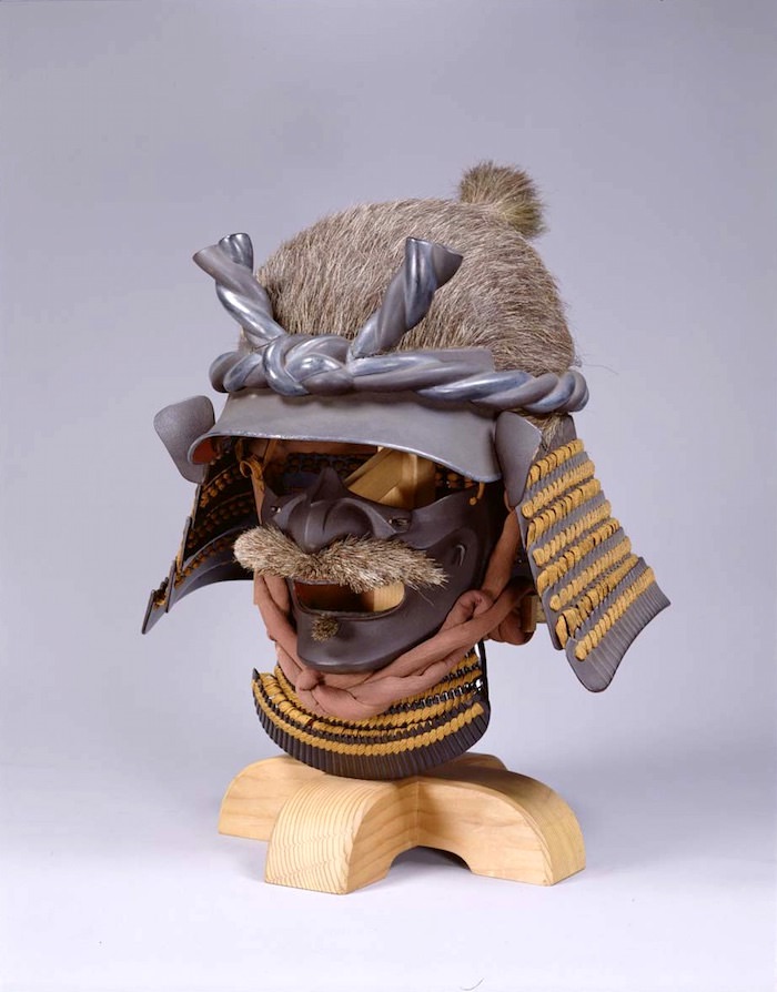 江戸時代の兜 茶糸威野郎頭形兜 ちゃいとおどしやろうずなりかぶと の拡大画像 戦国ガイド