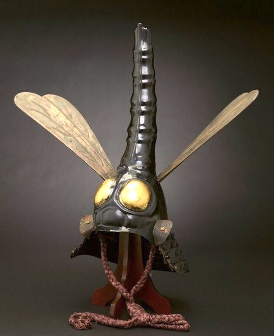 戦国時代の兜『蜻蛉形兜』の拡大画像