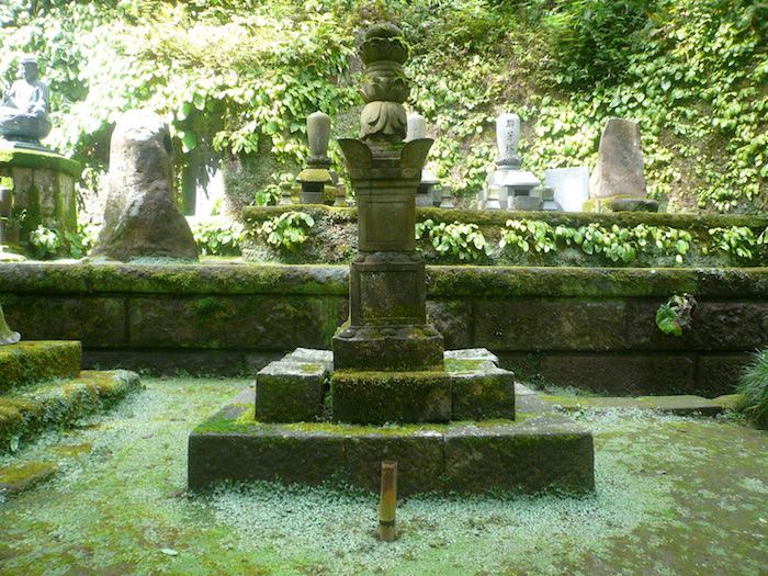 甲斐姫の墓といわれている（神奈川県鎌倉市の東慶寺）